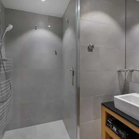 Sejour Lumineux 3 Pieces, 4 Adultes, 2 Enfants, Wifi, Pieds Des Pistes - Fr-1-562-18 Appartement