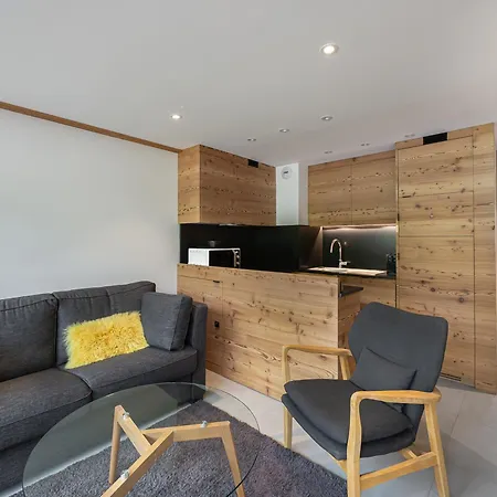 Sejour Lumineux 3 Pieces, 4 Adultes, 2 Enfants, Wifi, Pieds Des Pistes - Fr-1-562-18 * Courchevel